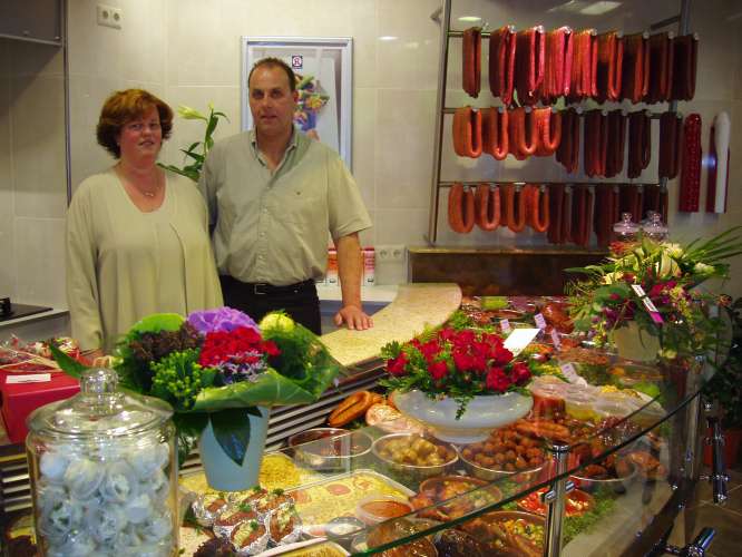 tweedehands keukens zaltbommel keurslager john blakenburg winkelen in bommelerwaard tweedehands keukens zaltbommel keurslager john blakenburg winkelen in bommelerwaard