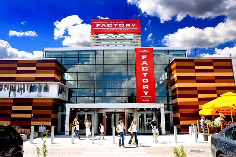 FACTORY Outlet - Shopping in Poznan