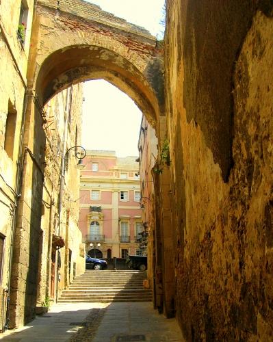 Sardinia Tourist Guide