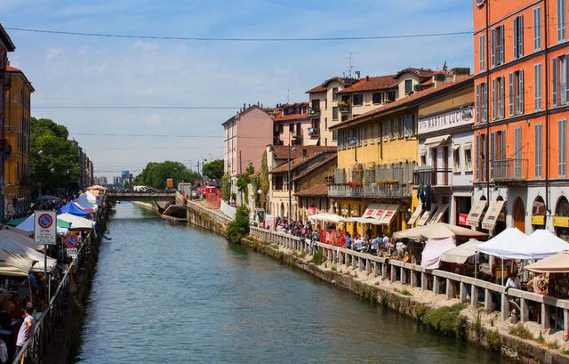 Navigli Antique Market
