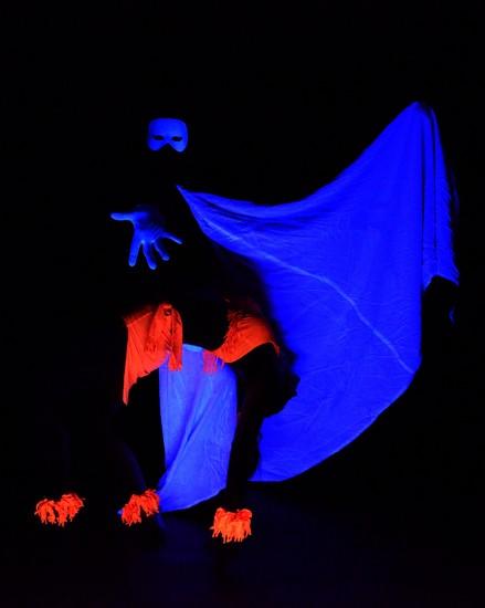 HILT - the black light theatre Prague