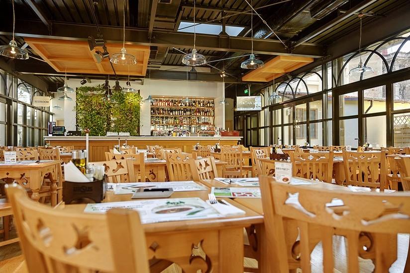 Hanu' Berarilor Casa Soare