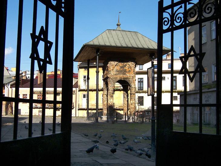 Gallery image