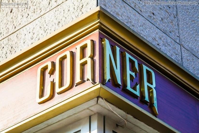 Corner Pub
