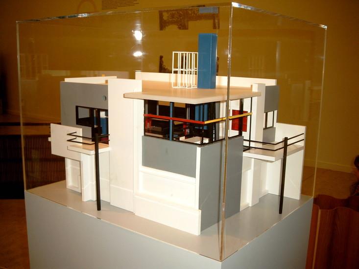 Giant Lego House