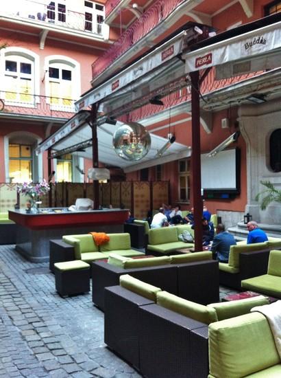 Budda Drink & Garden