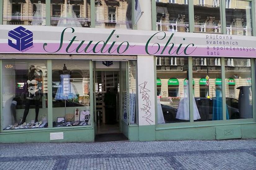 Studio Chic