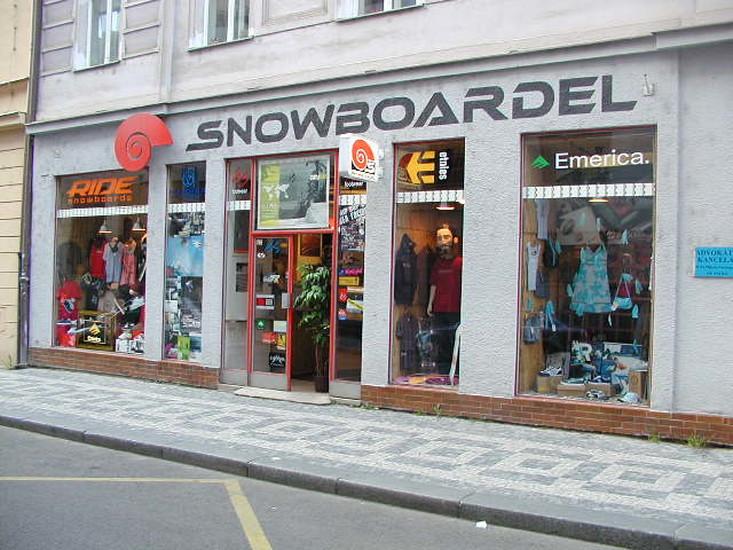 Snowboardel