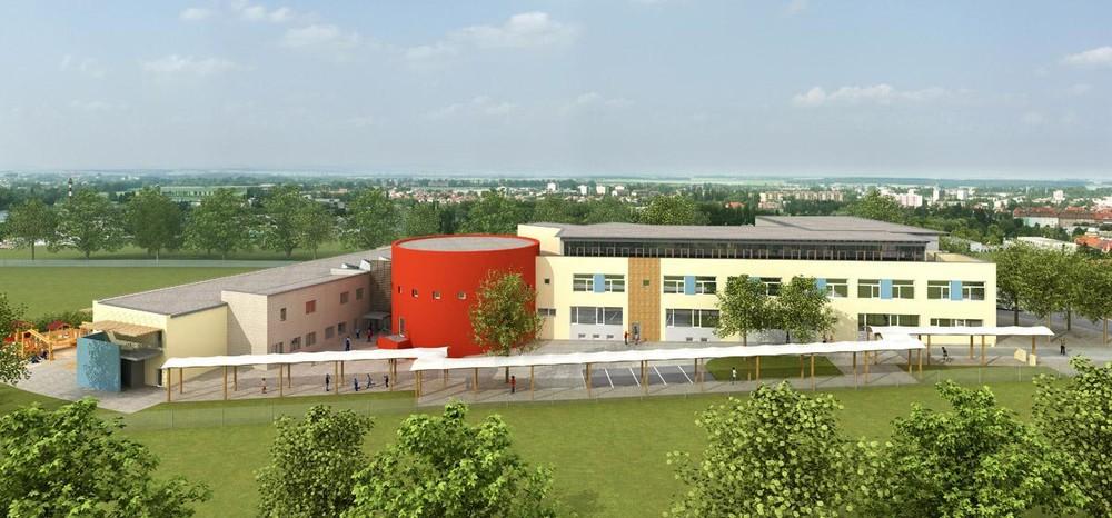 English International School