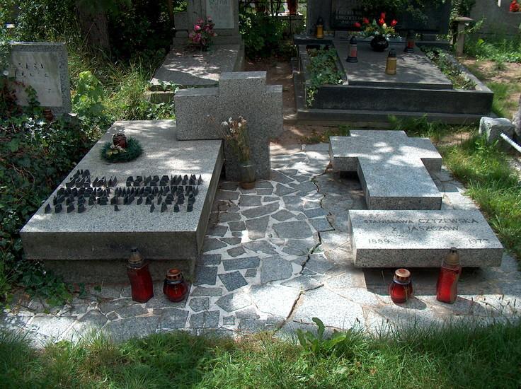 Holy Family Cemetery