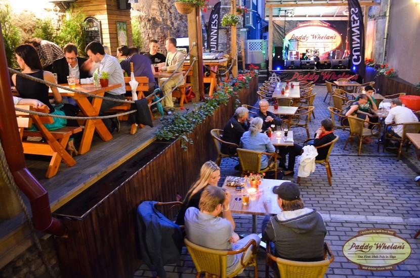 Paddy Whelan's Irish Pub & Sports Bar