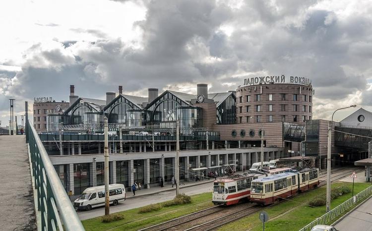 Ladozhsky station