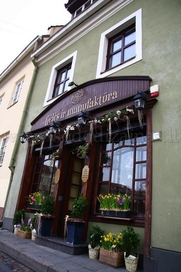 Gėlės ir Manufaktūra