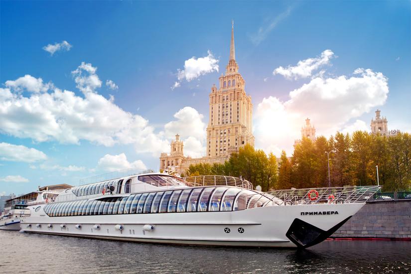 Флотилия Рэдиссон Ройал Москва