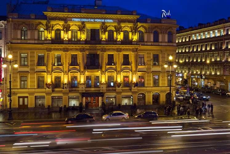 Radisson Royal Hotel