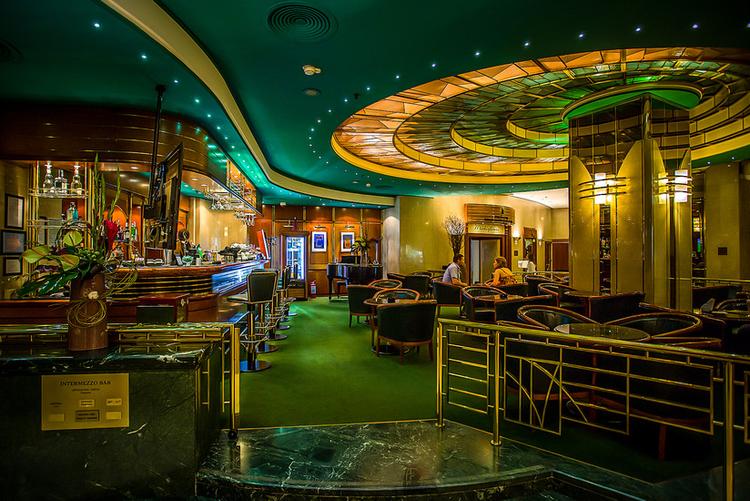 Intermezzo Piano Bar