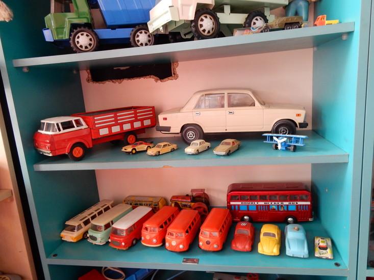 Toy Gallery