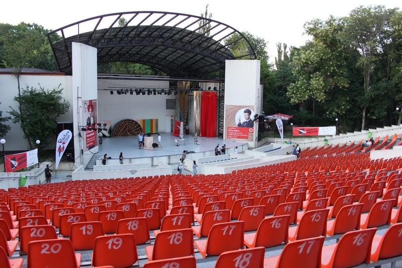 Teatrul de Vara din Herastrau