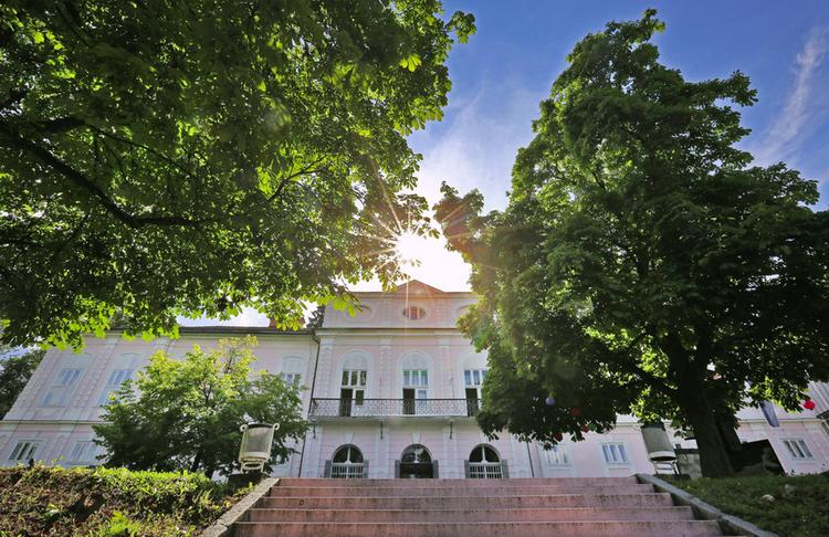 National Museum of Contemporary History