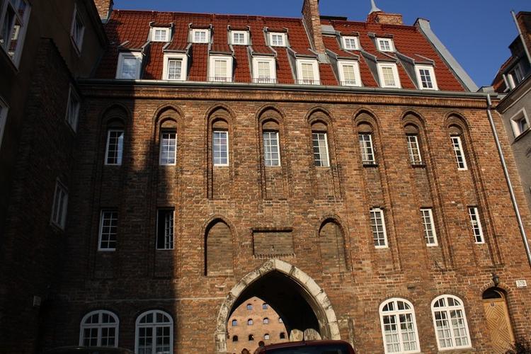 Trader's Gate