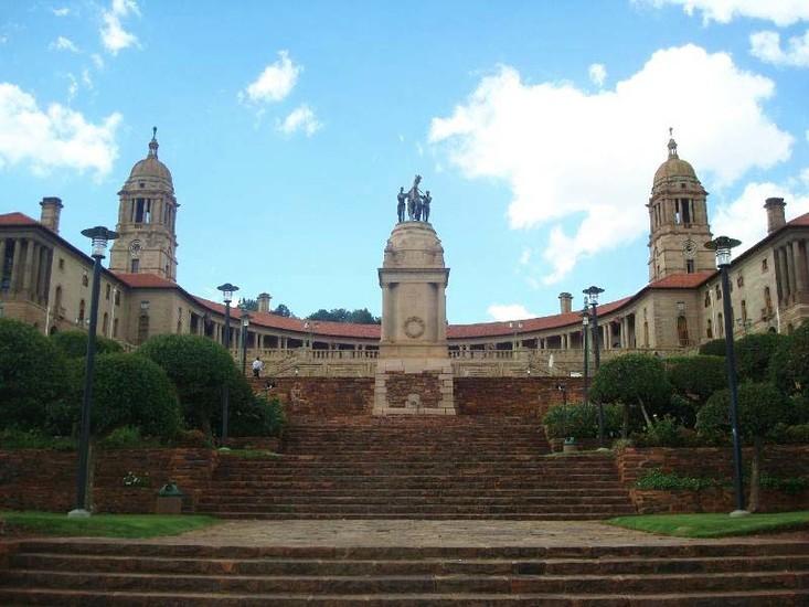 Union buildings and the Nelson Mandela Amphitheatre