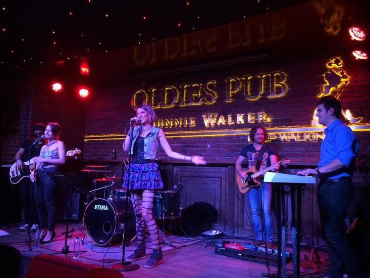 Oldies Pub