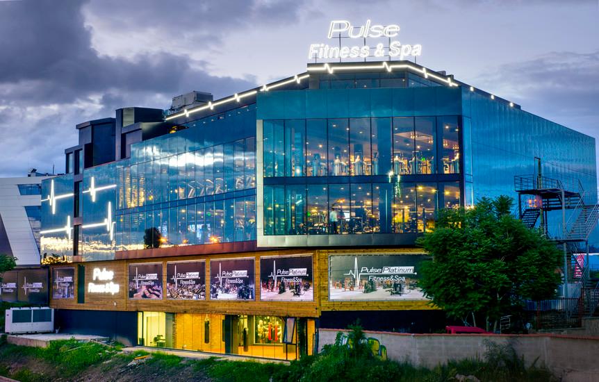 Pulse Fitness & Spa Platinum