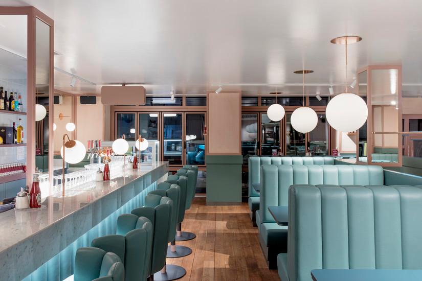 Helvti Diner Bellevue
