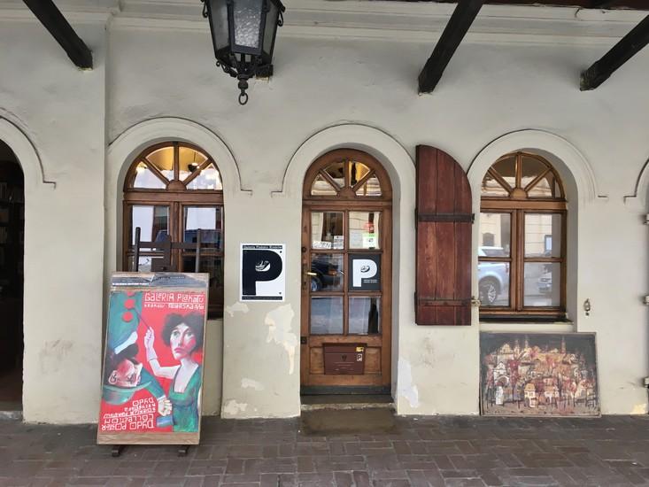 Gallery image