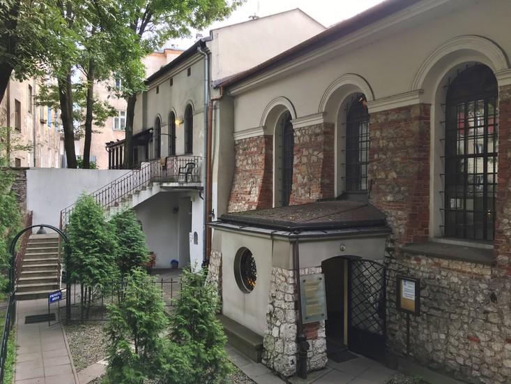 Kupa Synagogue