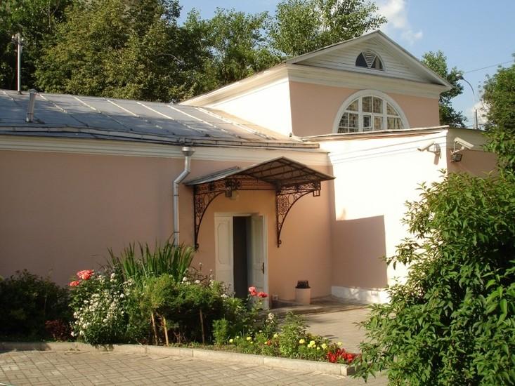 Тостовский центр на Пятницкой-12