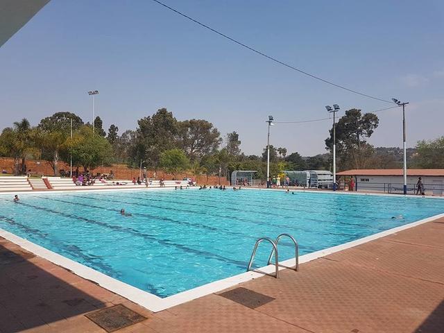 Zoo Lake Swimming Pool