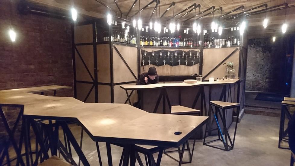 Miezis un kompānija