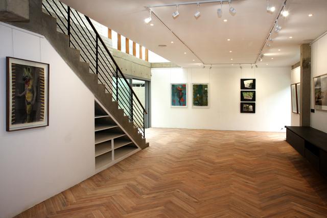 Guns & Rain Art Gallery