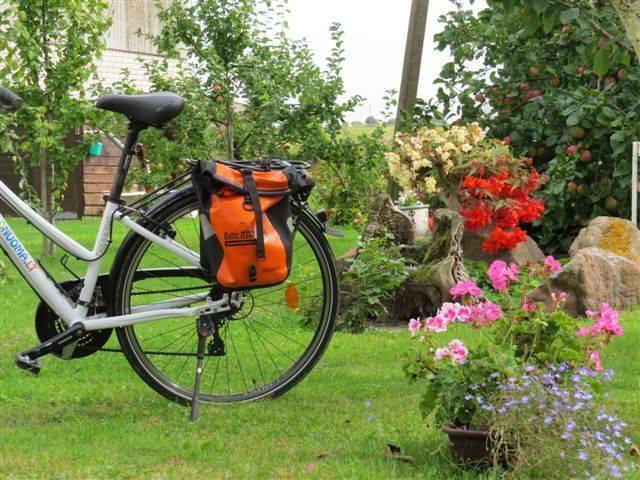 Baltic Bike Travel & Rent (Du Ratai)