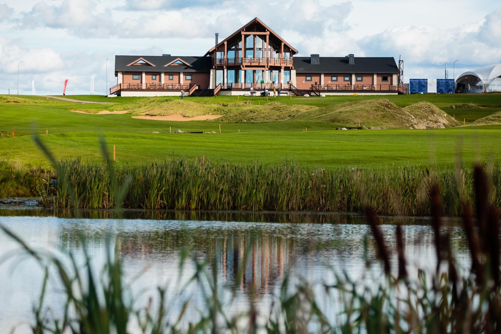 Restaurant at the Clubhouse Gorki Golf club