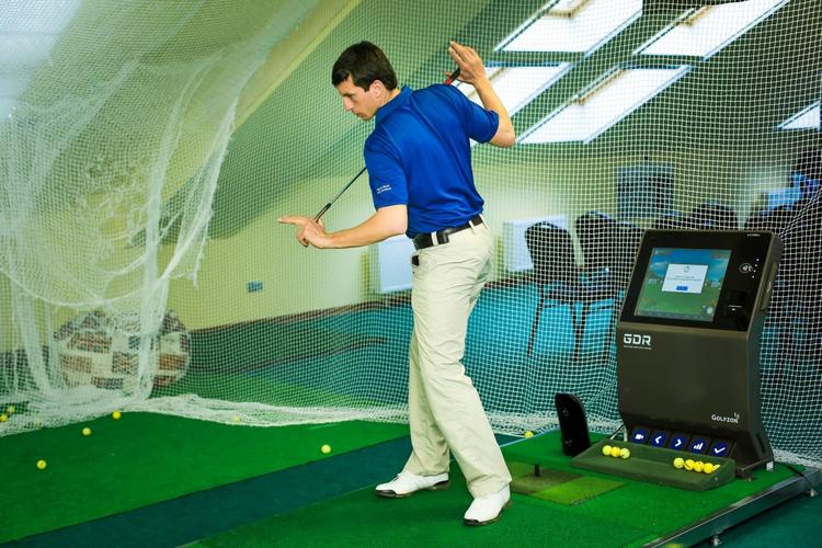 Indoor GORKI Golf Academy