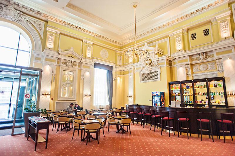 VIP lounge at Kursky station