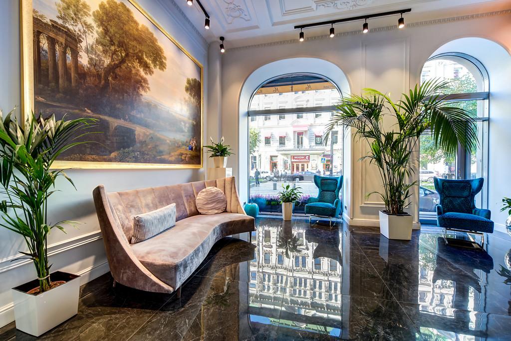 Golden Triangle Hotel