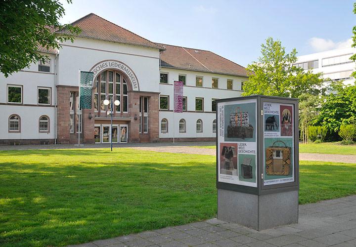 1. Deutsches Ledermuseum/Schuhmuseum Offenbach