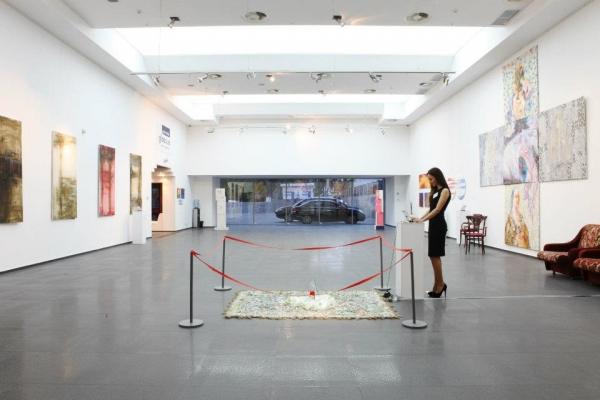 Gallery image