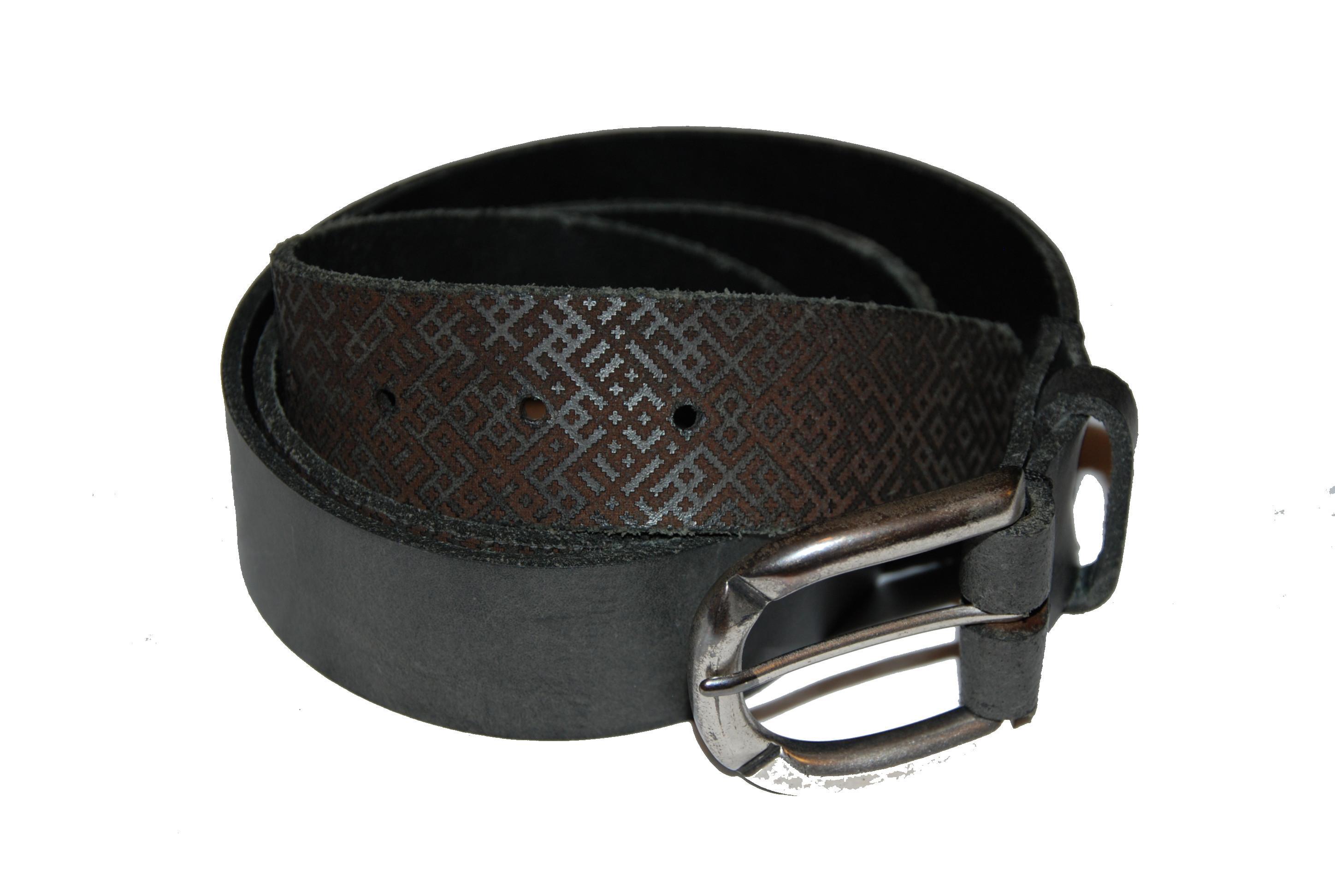 Leather belt with Latvian pattern