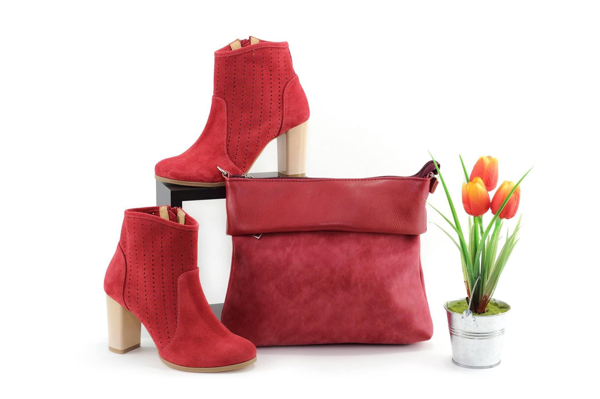 Haag's Shoes & Bags