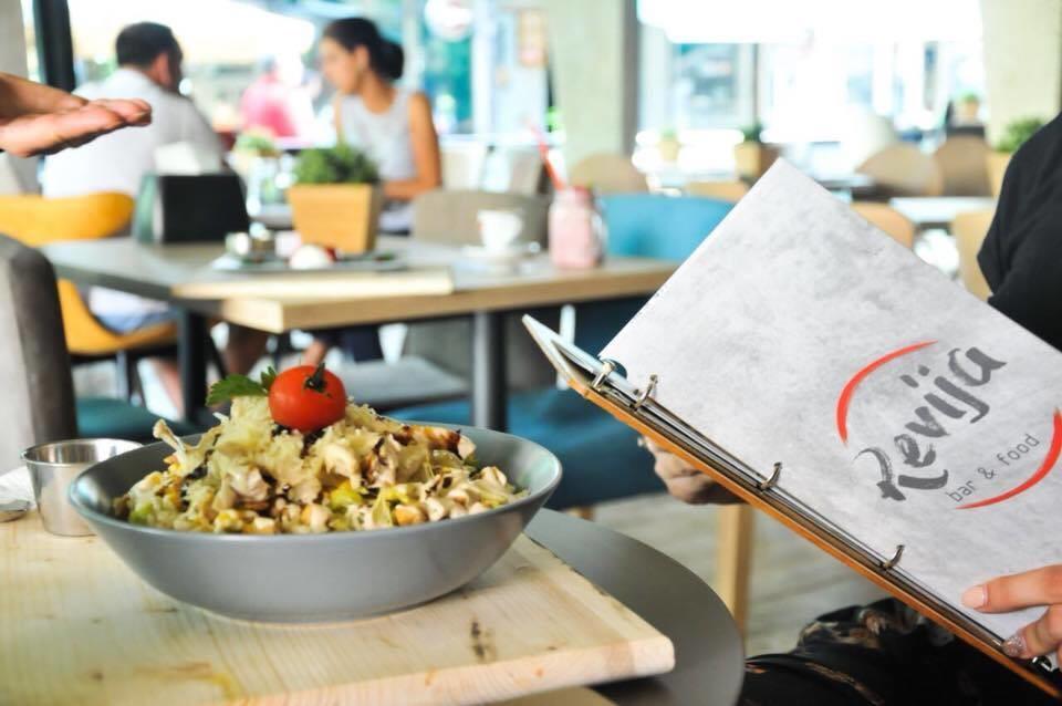 Revija Bar & Food