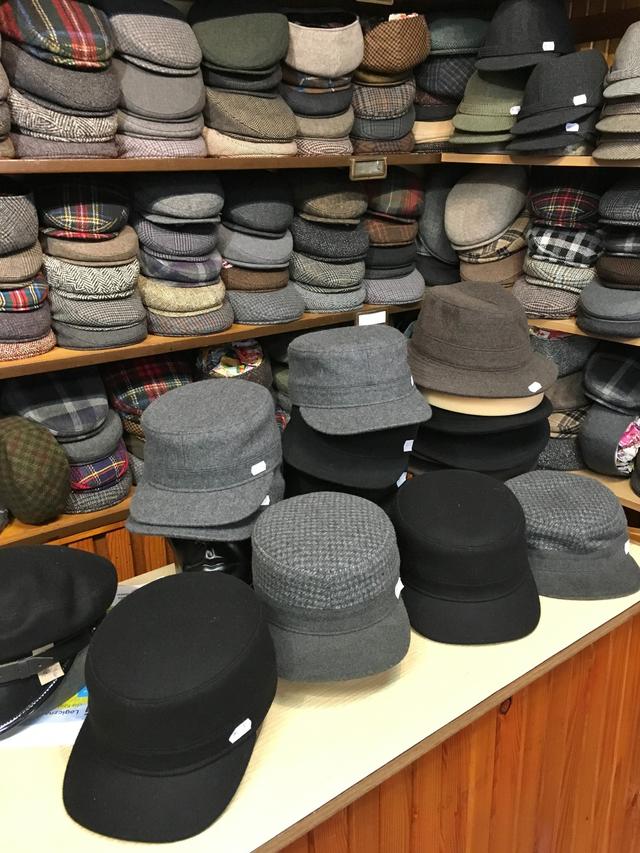 Chorąży Caps & Hats