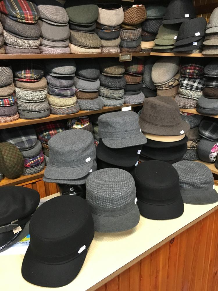 Chorąży Caps & Hats