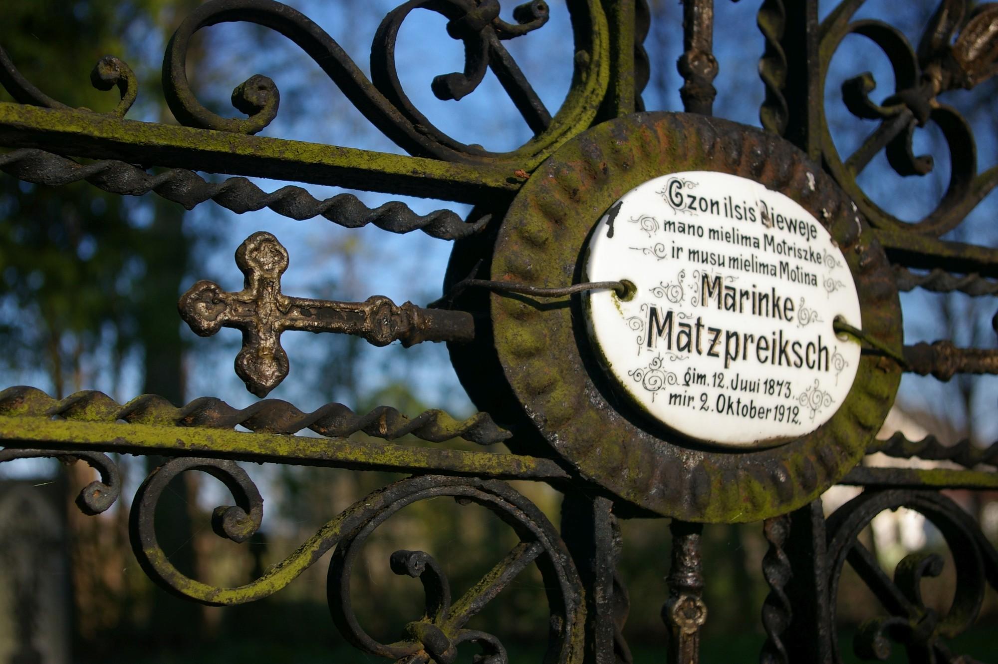 Anaičiai Ethnographic Cemetery