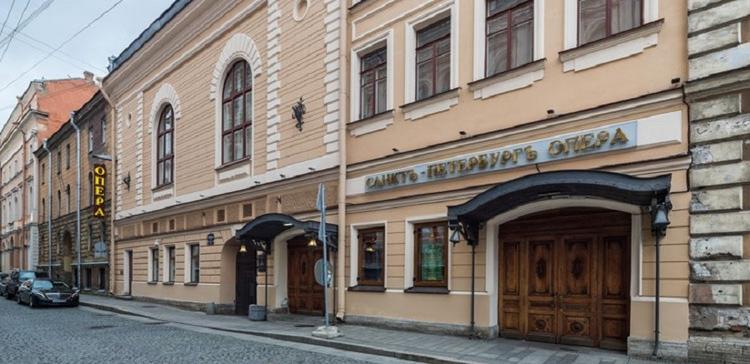 Особняк барона фон Дервиза