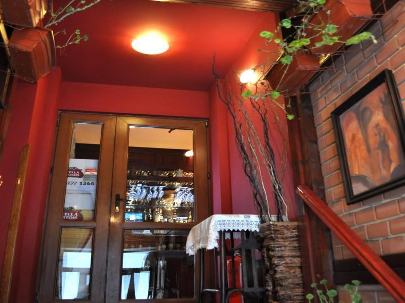 Pette Kyosheta (5 Corners)