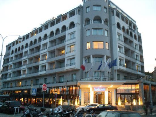 Radisson Blu 1835 Hotel & Thalasso